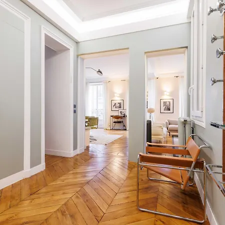 Superb Appt Arc De Triomphe Appartamento *